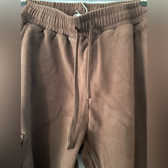 P'tula Chestnut Cargo Joggers - Picture 5 of 7